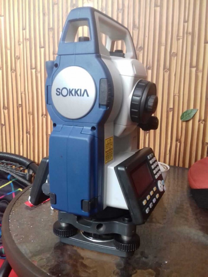 Total Station Sokkia CX 105